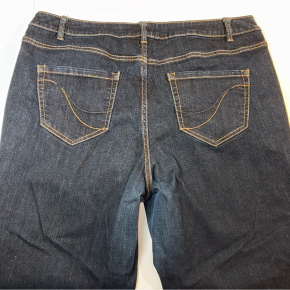Lane Bryant Mid Rise Boot Jeans Bootcut Dark Wash Stretch Denim Size 18 - Picture 4 of 7